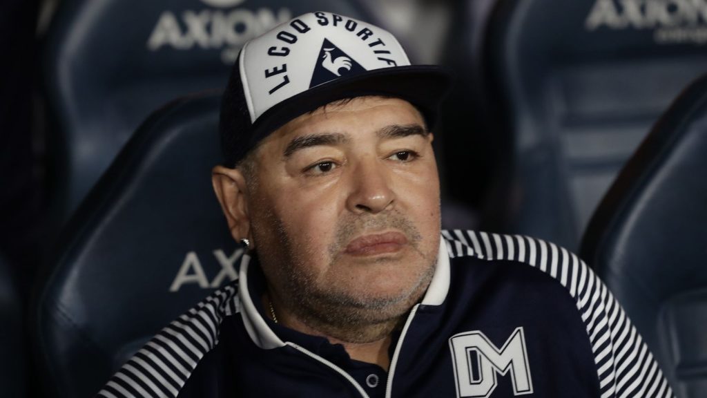 Breaking: Diego Maradona Dies at 60 Following heart attack - Photos 1