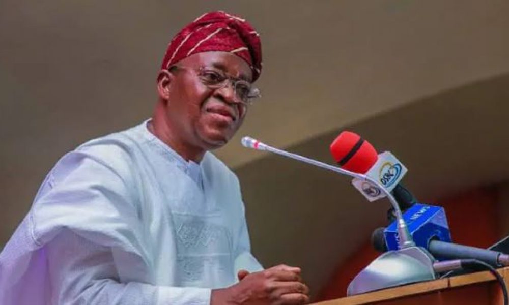 Oyetola Begins Disbursement Of Over N636m to 2,000 Beneficiaries